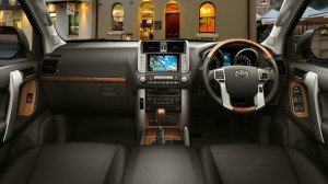 6+Toyota+Prado+Interior+Dashboard