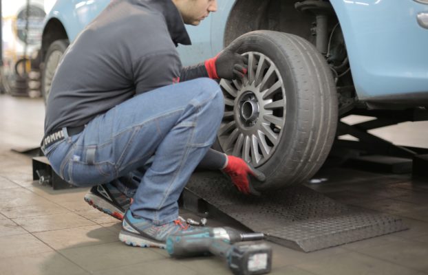 How to Fix a Wobbly Tire on Car